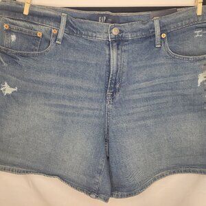 NWTS GAP Women's Mid Rise Jean shorts Size 18/34